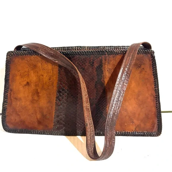 Vintage handmade Brown Textured snakeskin, leather Shoulder Bag